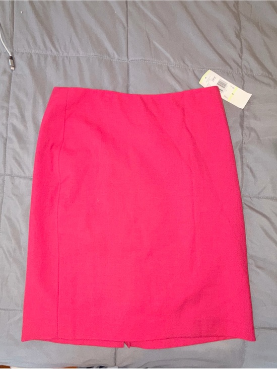 Anne Klein Dresses & Skirts - NWT Anne Klein Pink Cranberry Pencil Skirt Size 4 Career Office Stretch